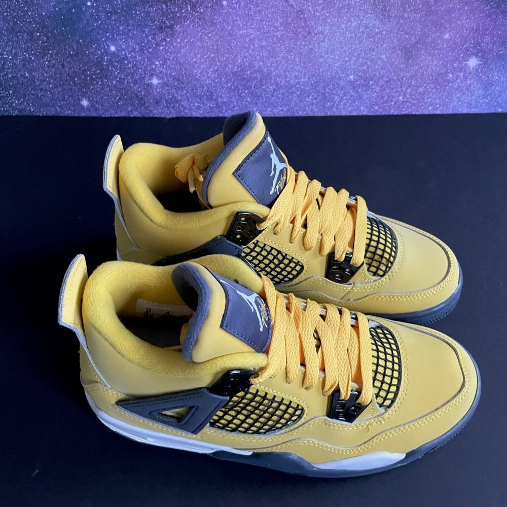 Size 4GS Air Jordan 4 Retro Lightning SKU 408452-700
